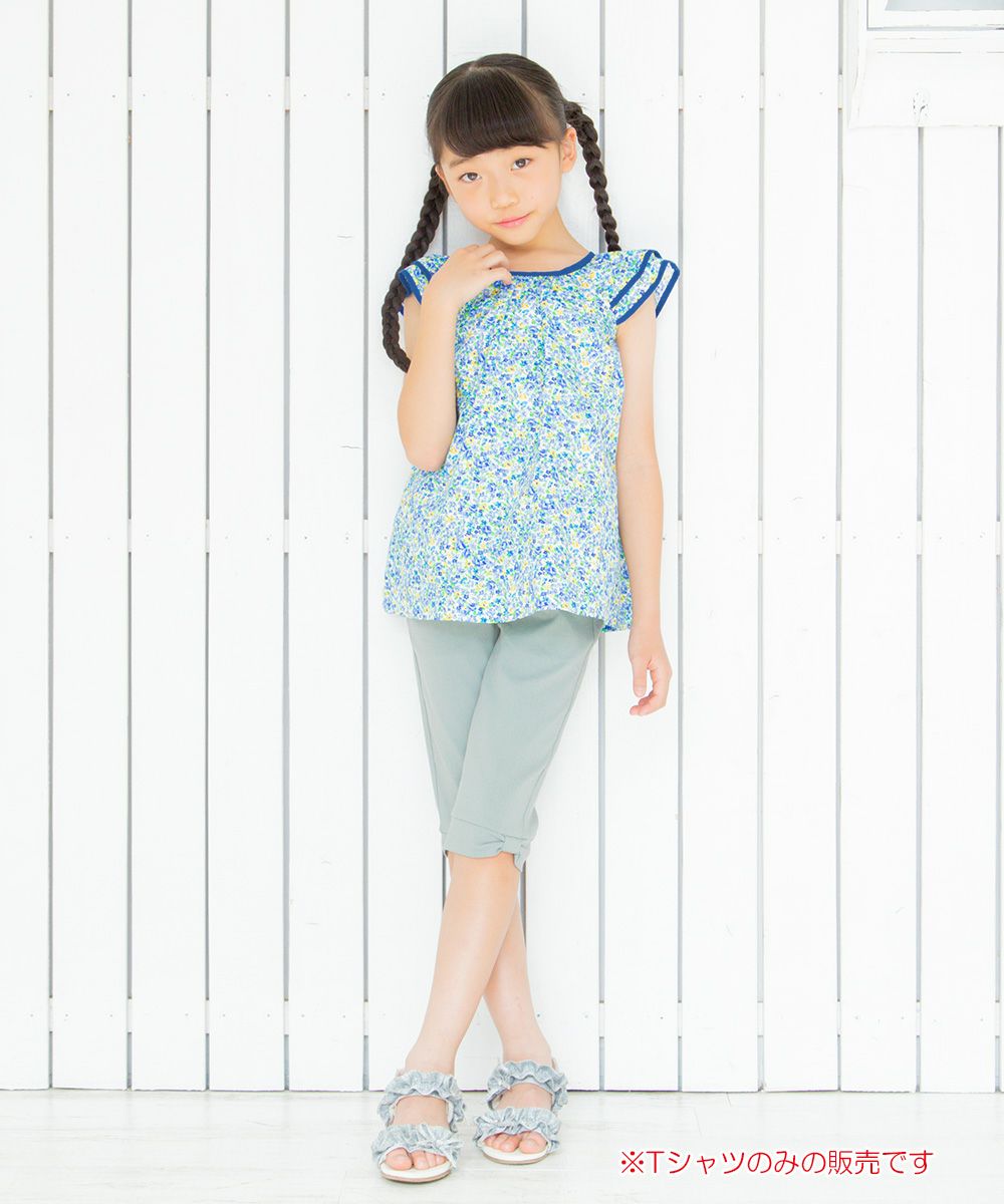 Children's clothing girl flower pattern frill sleeve A line over brouse blue (61) model image whole body