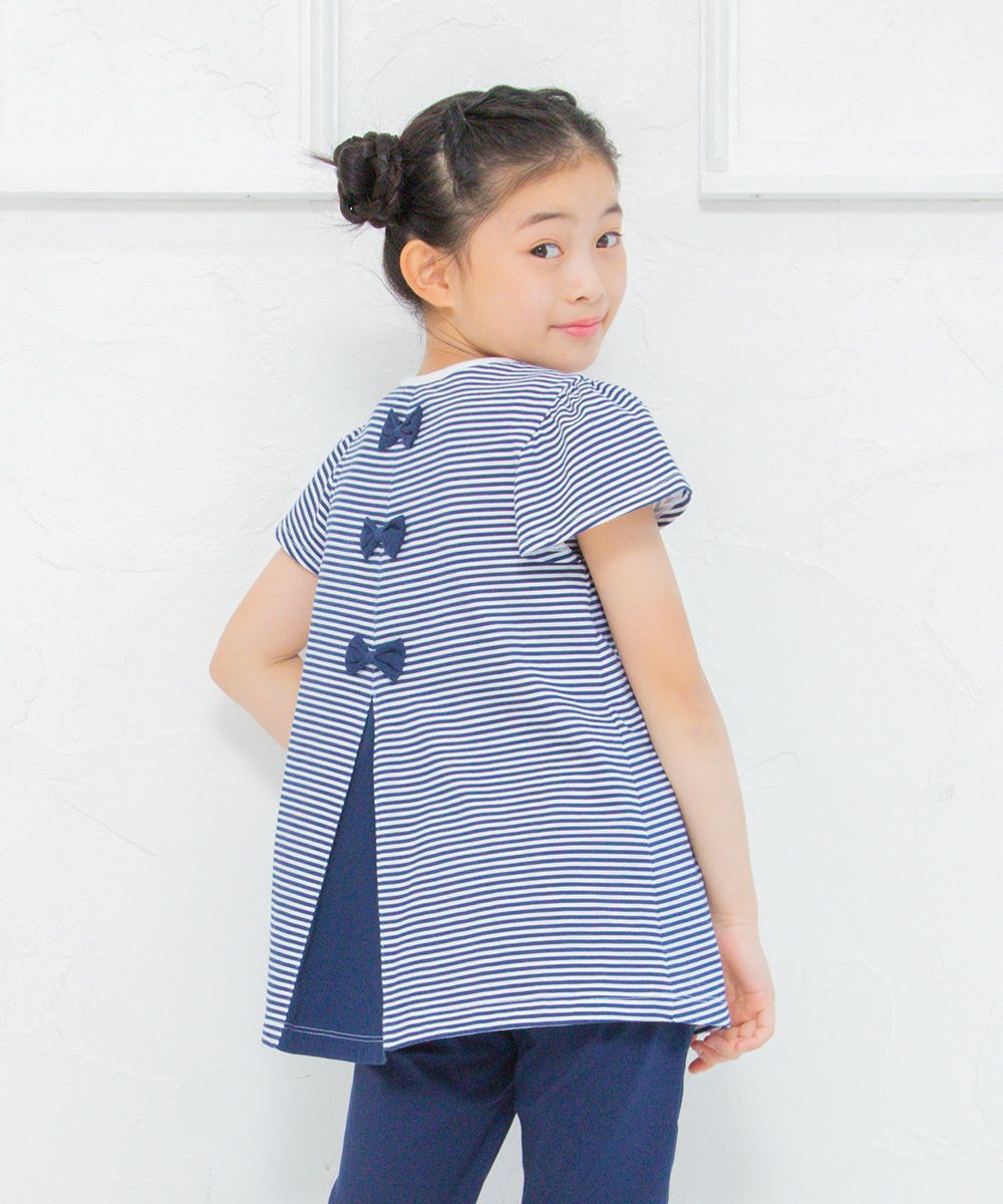 100 % cotton stripe pattern T-shirt with back ribbons Navy model image 2