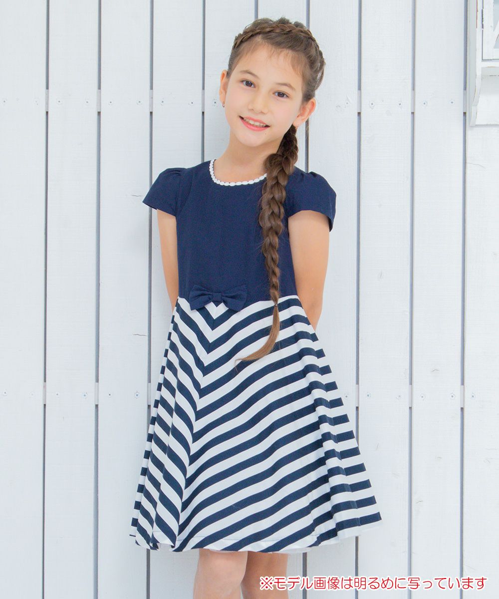 100% Japanese cotton stripe pattern dress Navy model image up