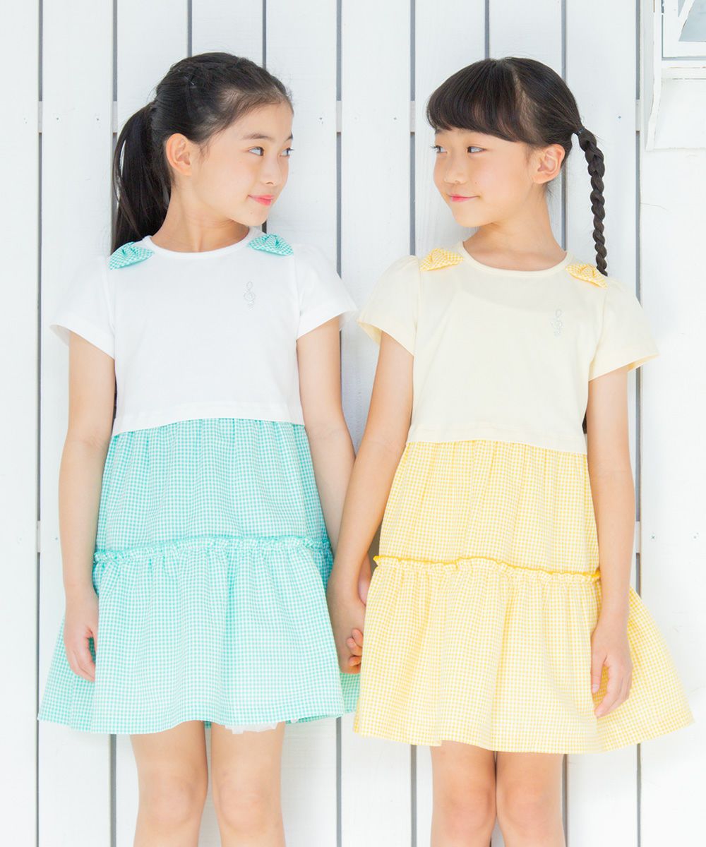 Children's clothing girl ribbon Musical Musical Music Motif Gingham Check Docking One Piece Yellow (04) Model Image 1