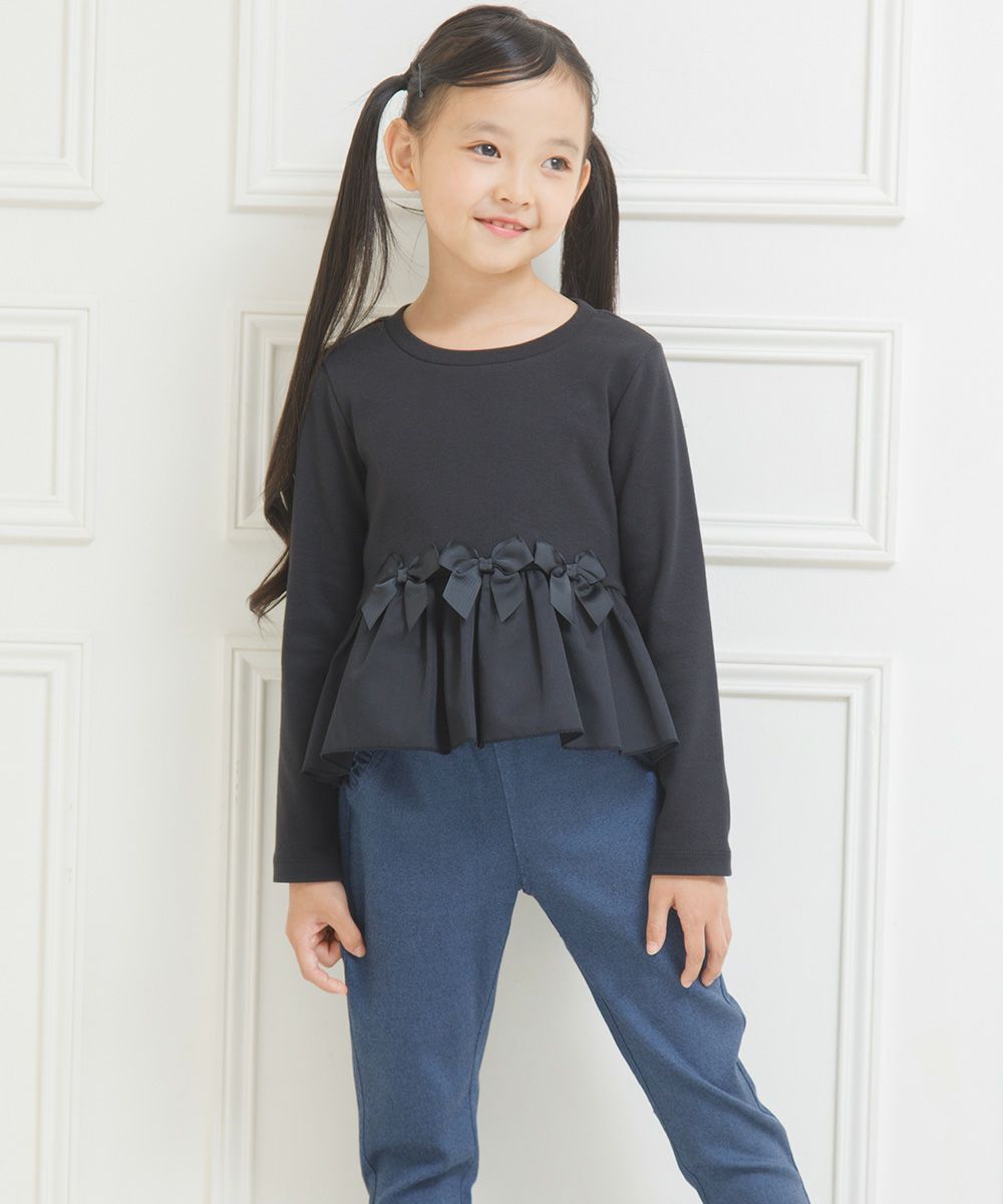 Gather frill T -shirt with ribbon Black model image 3