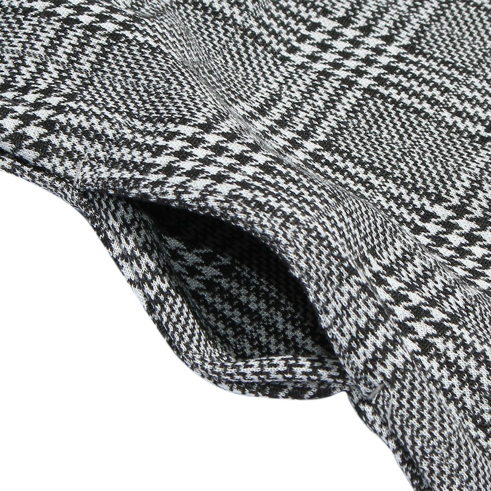 Children's clothing girl ribbon & frill Glen check pattern dress white x black (10) Design point 2