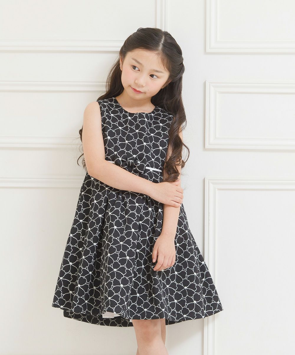 Children's clothing girls Japanese floral pattern monotone dress black (00) model image 1