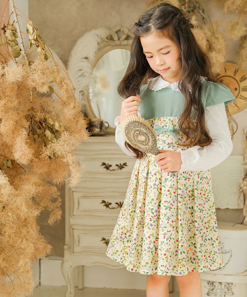 A floral dress dress with a ribbon made in Japan Green model image 2