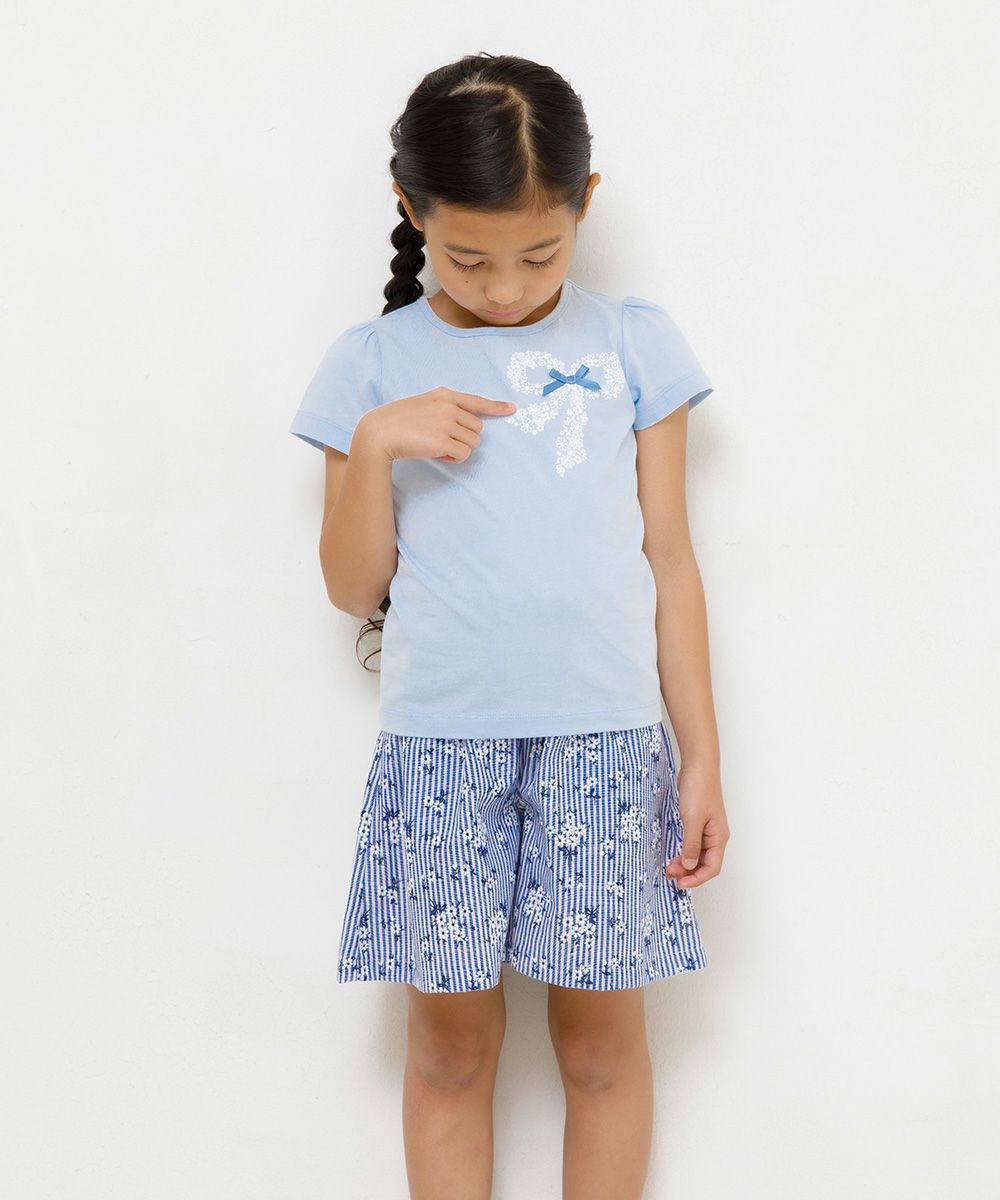 100 % cotton flower pattern ribbon print T -shirt Blue model image 2