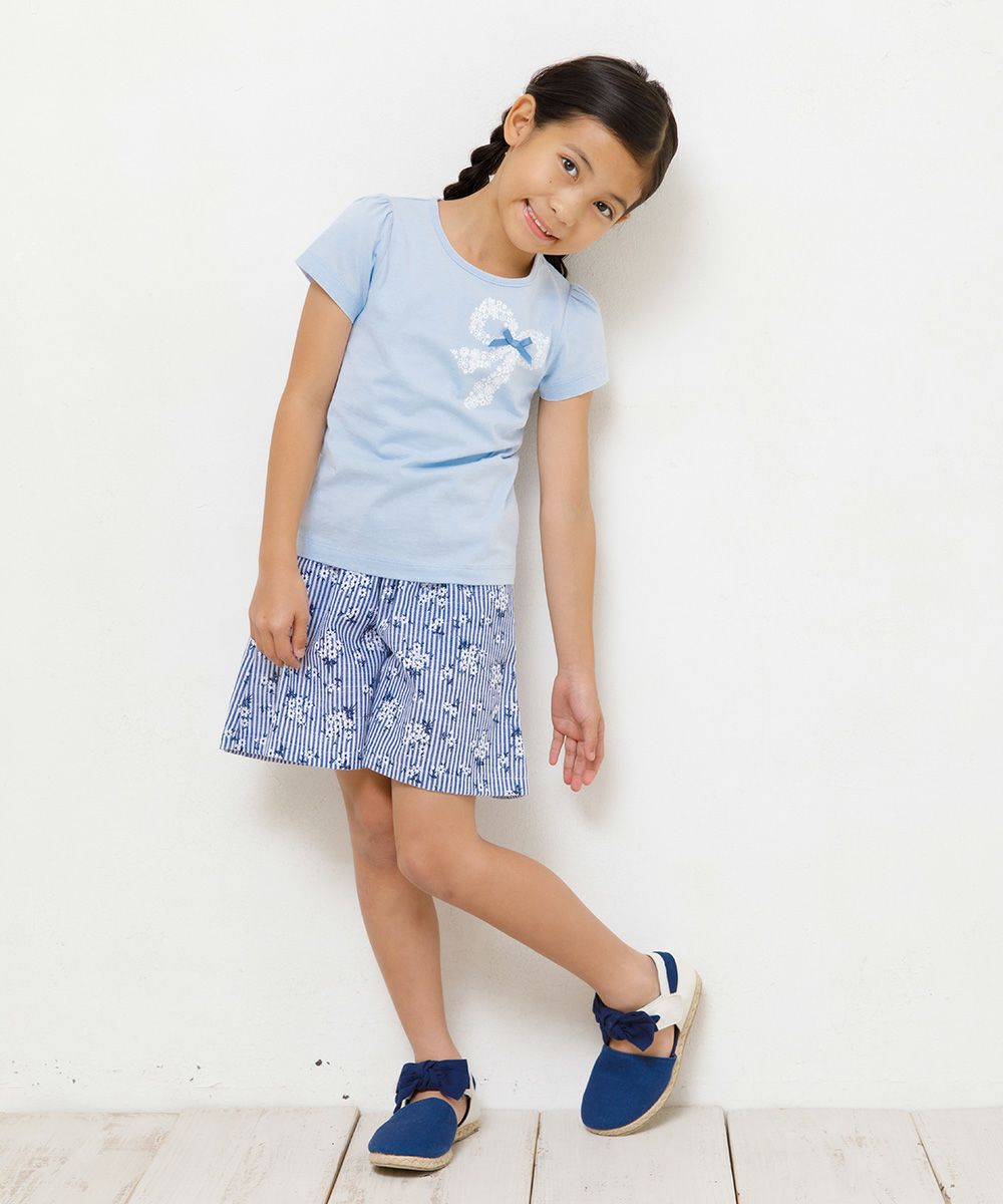 100 % cotton flower pattern ribbon print T -shirt Blue model image 4