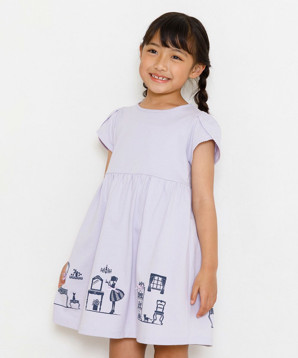 100 % cotton girly room print dress with ribbons Purple model image up