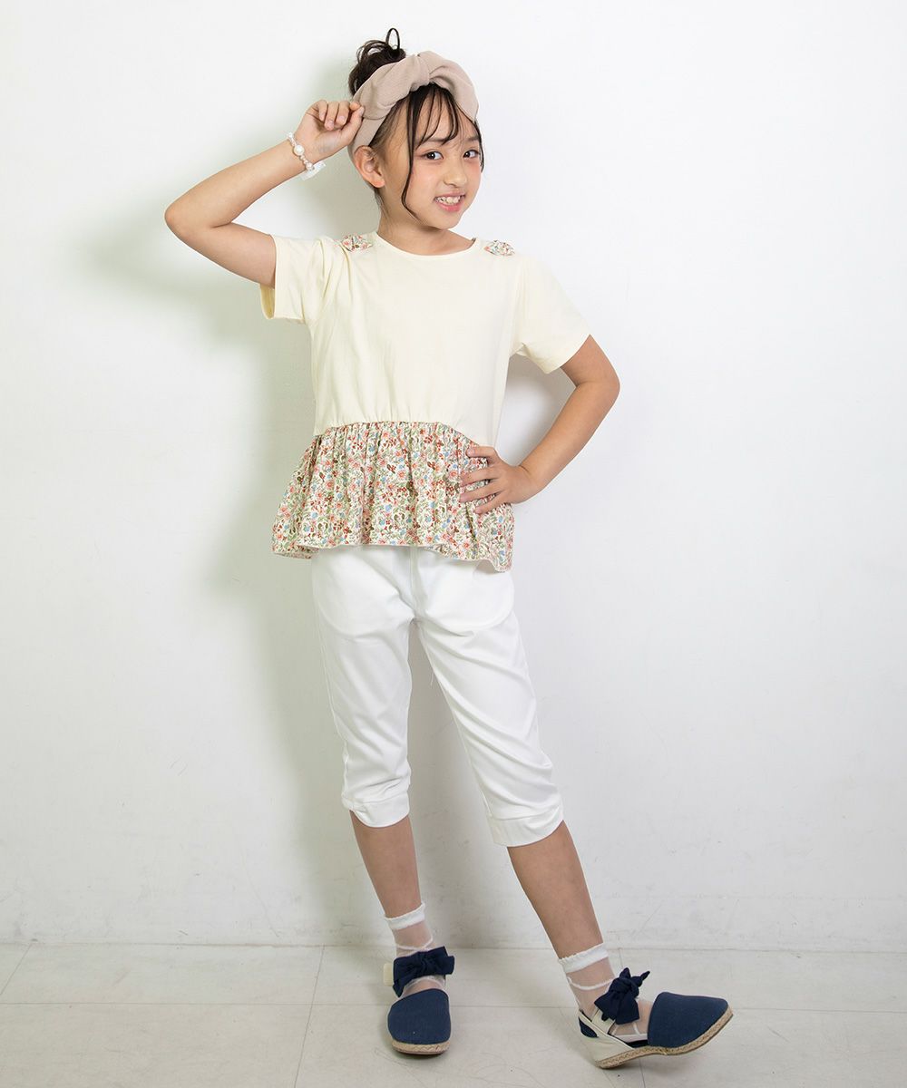Children's clothing girl 100 % cotton floral switching with ribbon T -shirt Ivory (12) model image 2