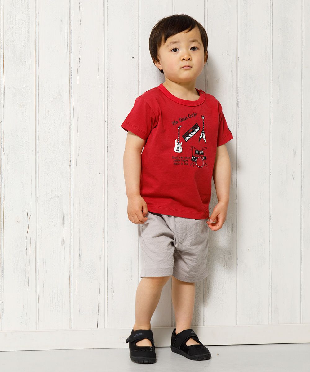 Baby size 100 % cotton musical instrument series guitar & drum motif print T -shirt Red model image 2