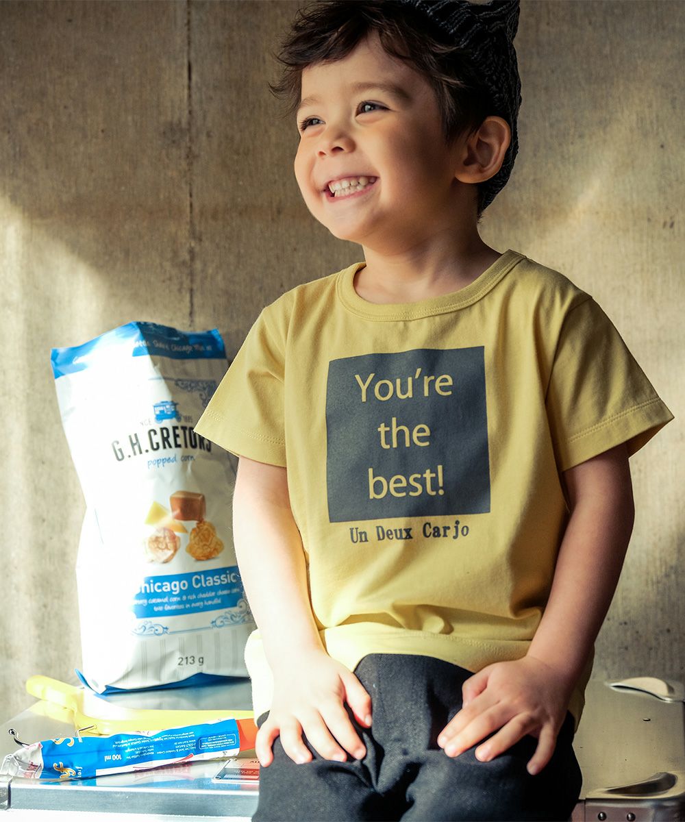 Children's clothing boy 100 % cotton Message logo print T -shirt Yellow (04) Model image whole body