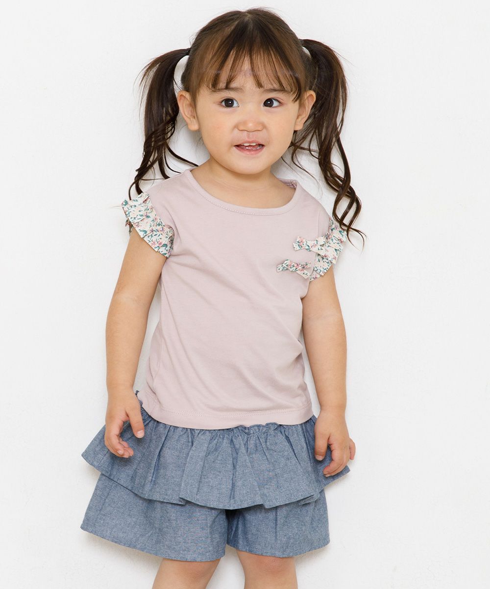 Baby size 100 % cotton T-shirt with floral pleated sleeve and ribbons Beige model image 3