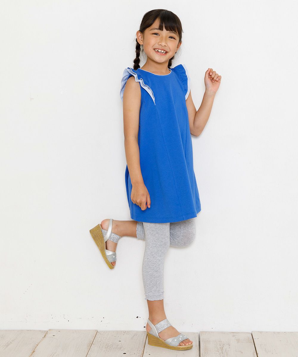 A -line dress with frilled shoulders Blue model image 2