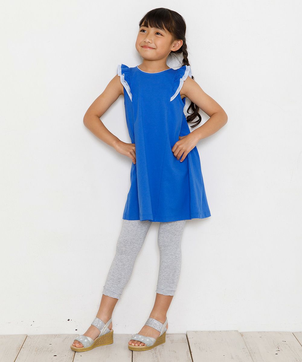 A -line dress with frilled shoulders Blue model image 4
