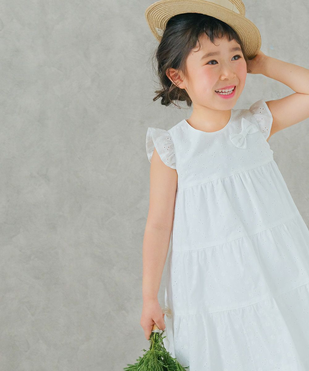 100% Japanese cotton floral lace dress with lining Off White model image 4