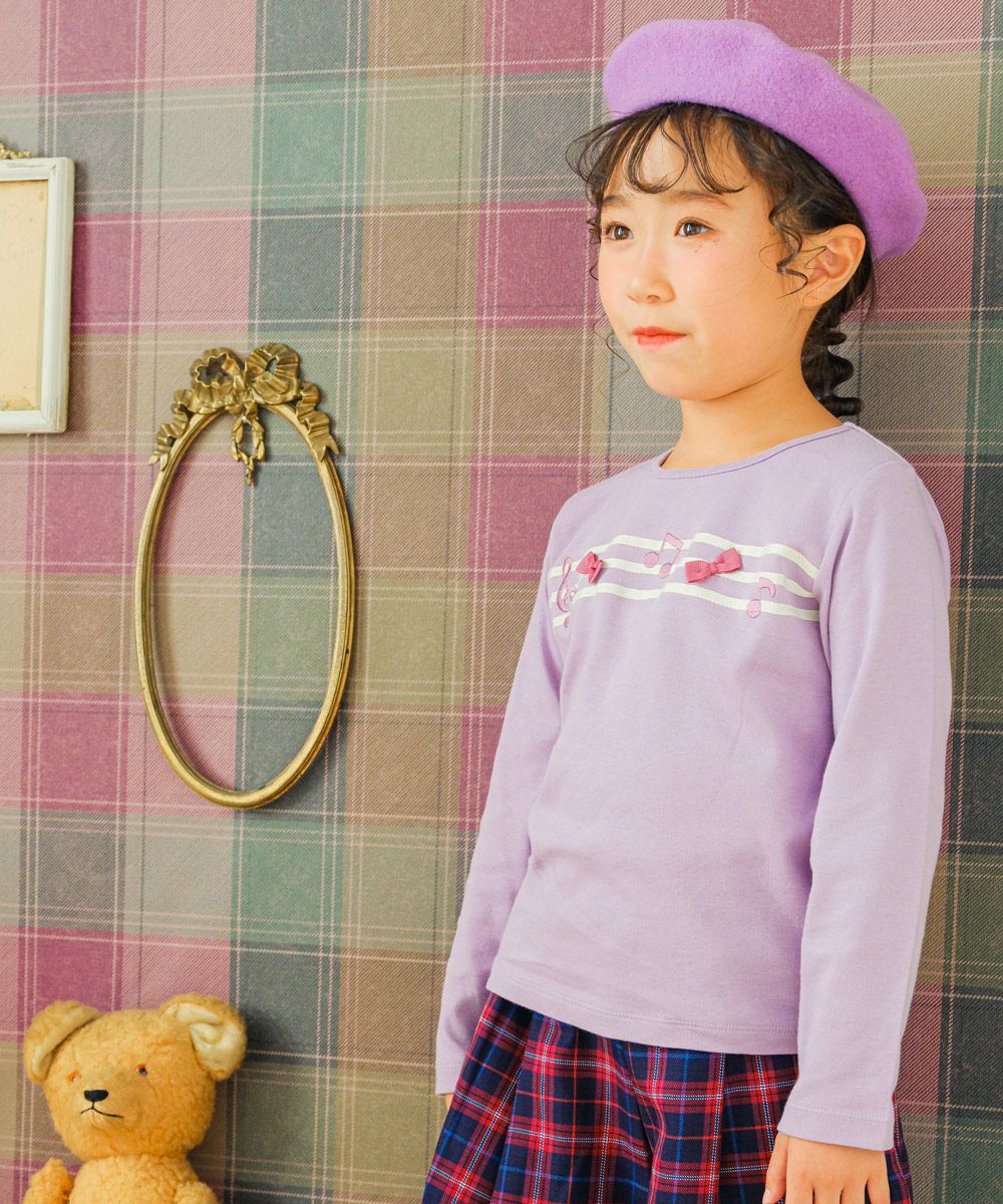 100 % cotton note embroidery & ribbon T -shirt Purple model image 2