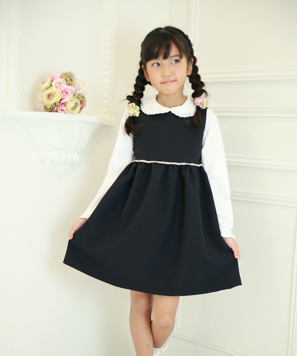 Children's clothing girl made in Japan Gathered One Piece Navy (06) Model Image 2