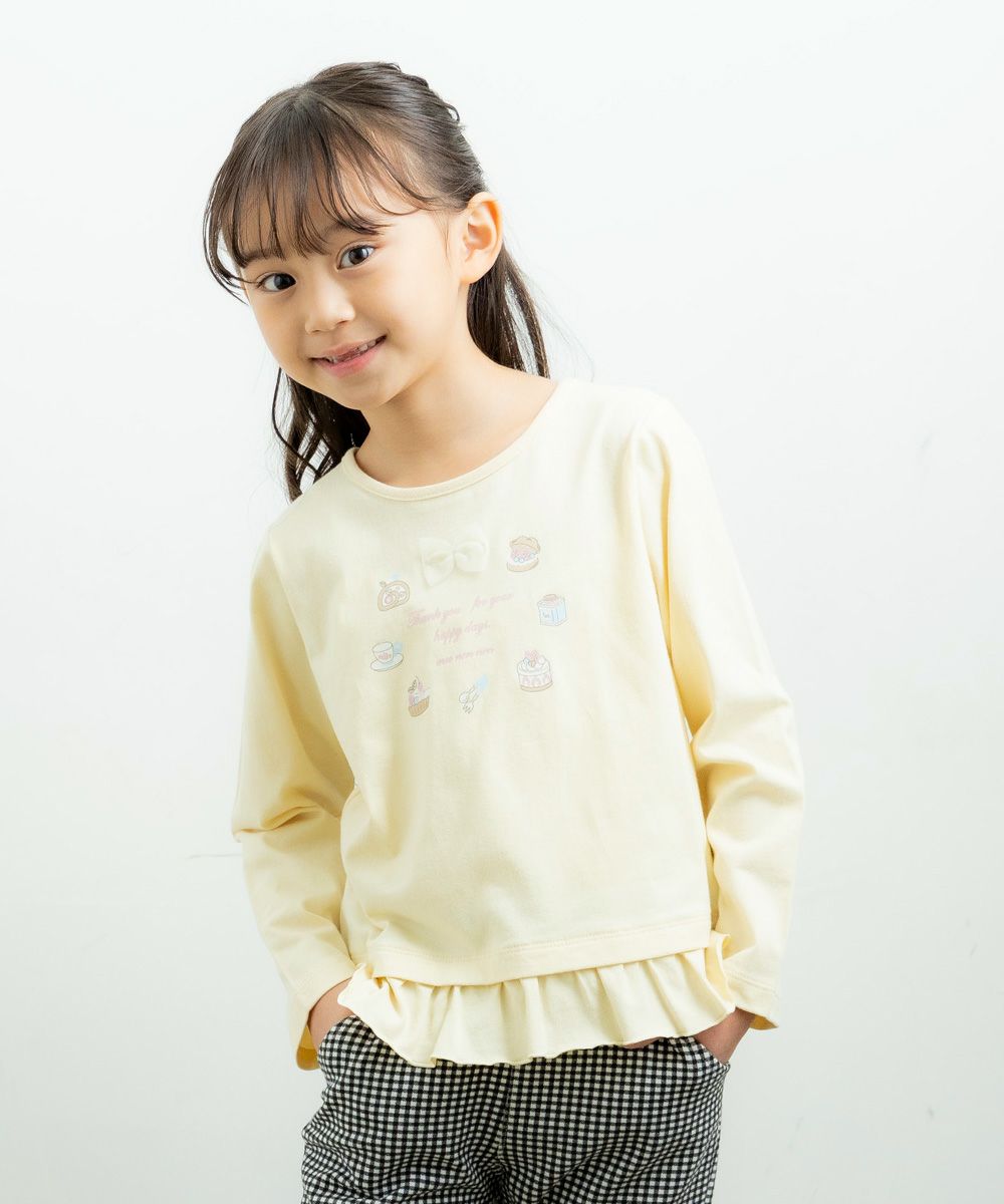 100 % cotton donut sweets print T -shirt Yellow model image 1