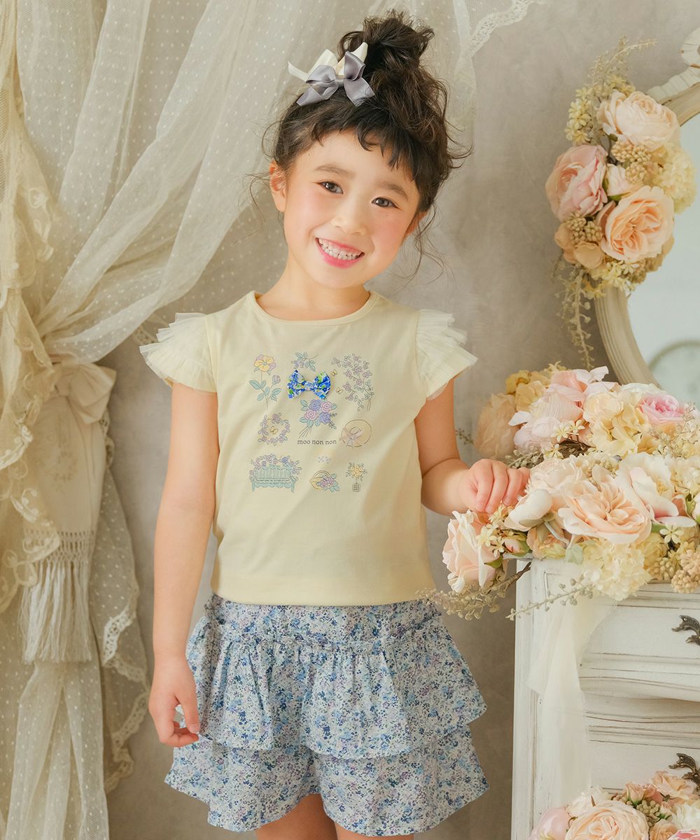 T -shirt with flower print & ribbon Yellow model image up