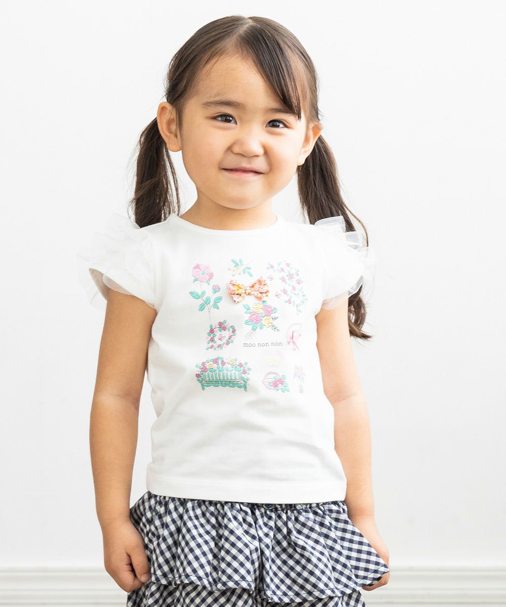 T -shirt with flower print & ribbon Off White model image up