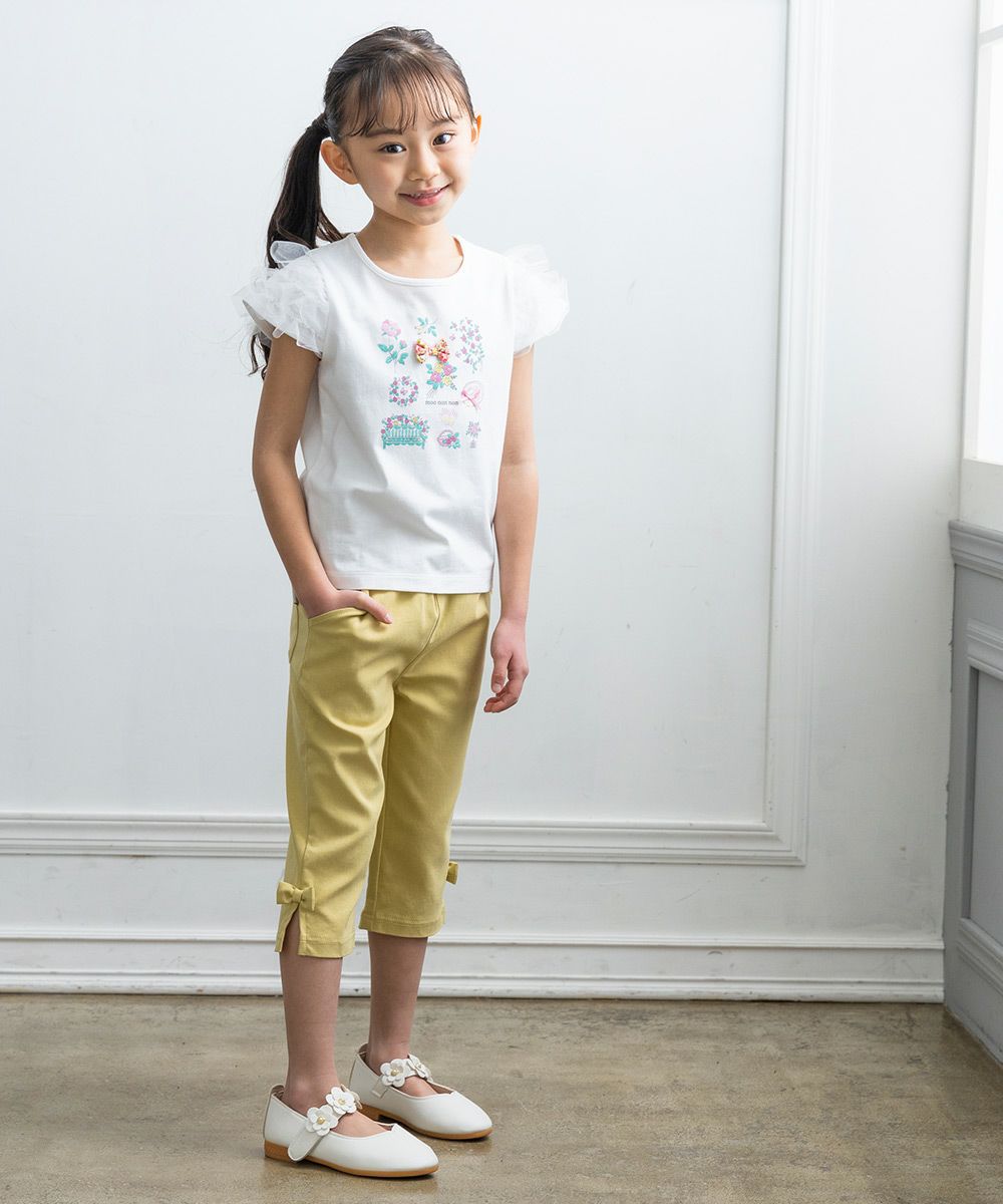 three-quarter length stretch pants with ribbon Yellow model image whole body