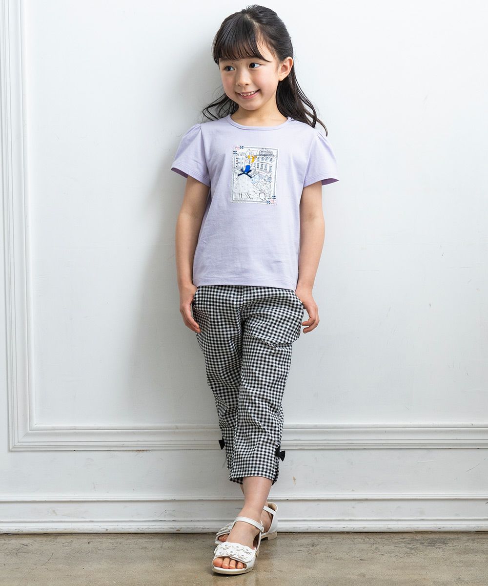 100 % cotton postcard girl print T -shirt Purple model image 2