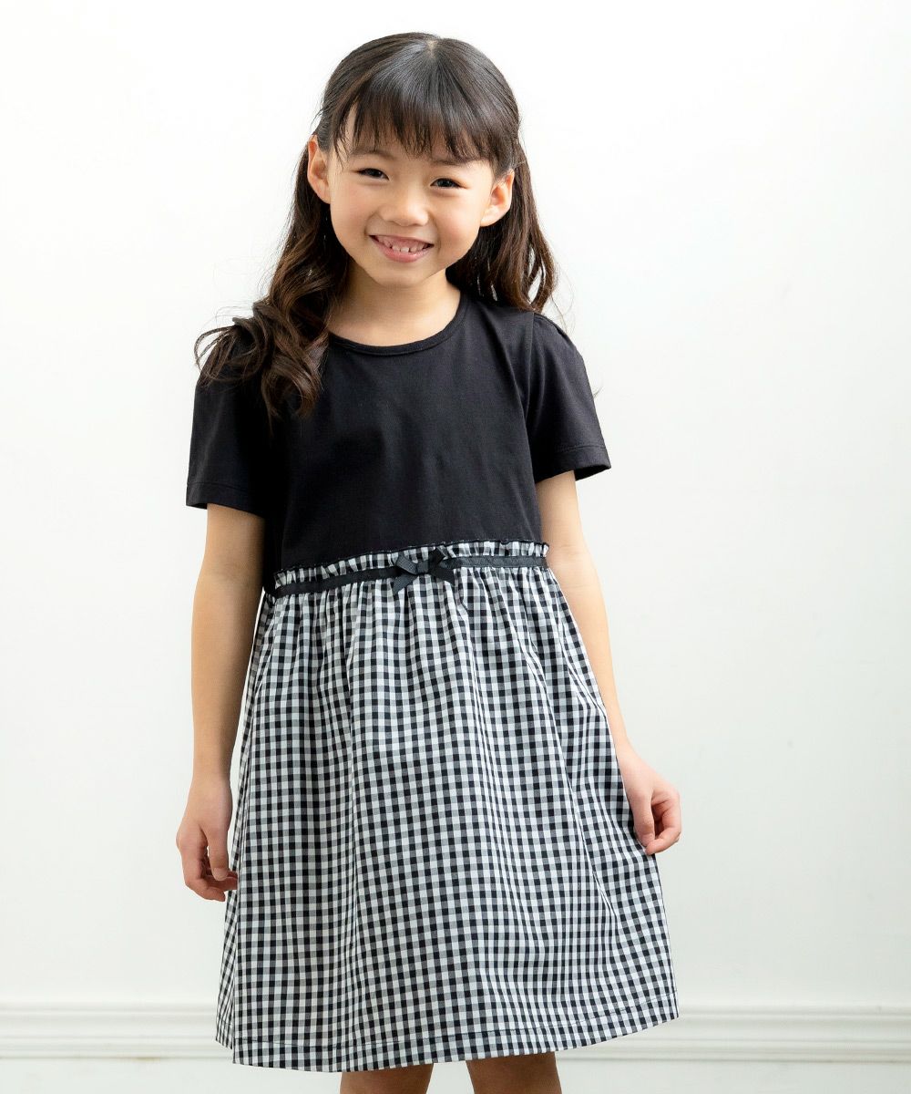 Gingham check contrast fabric dress Black model image 1