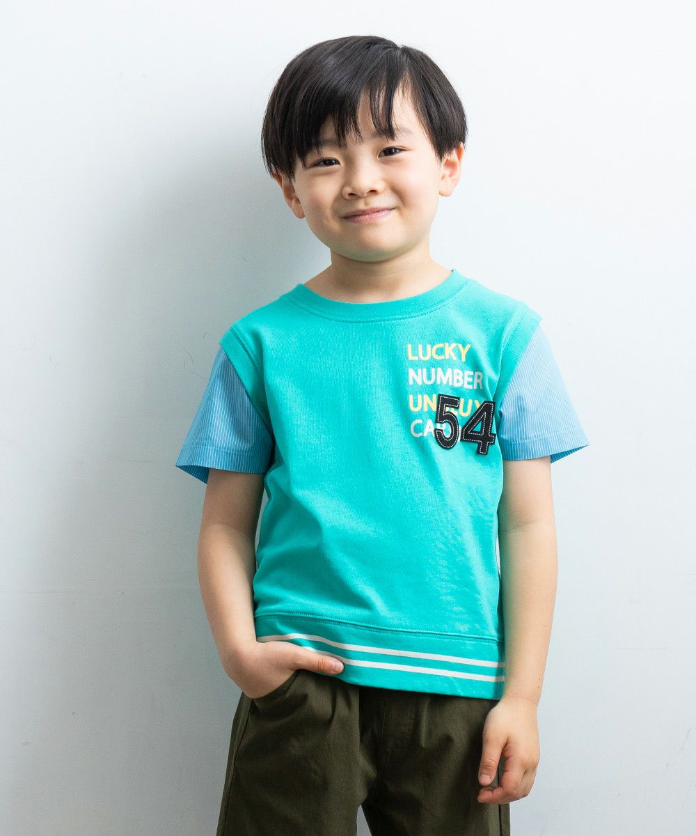 T -shirt with word print & patch Green model image up