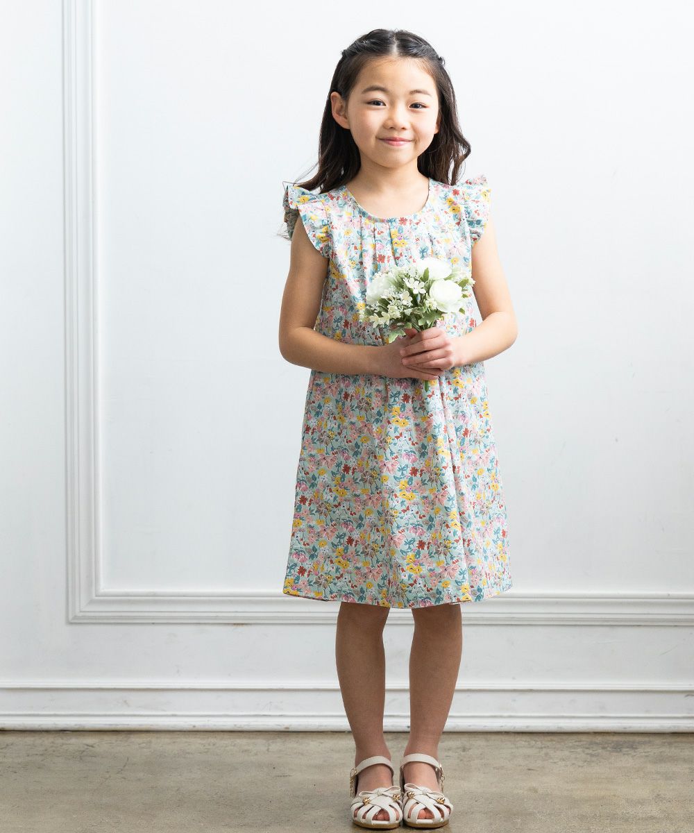 100 % cotton flower print dress Green model image 3