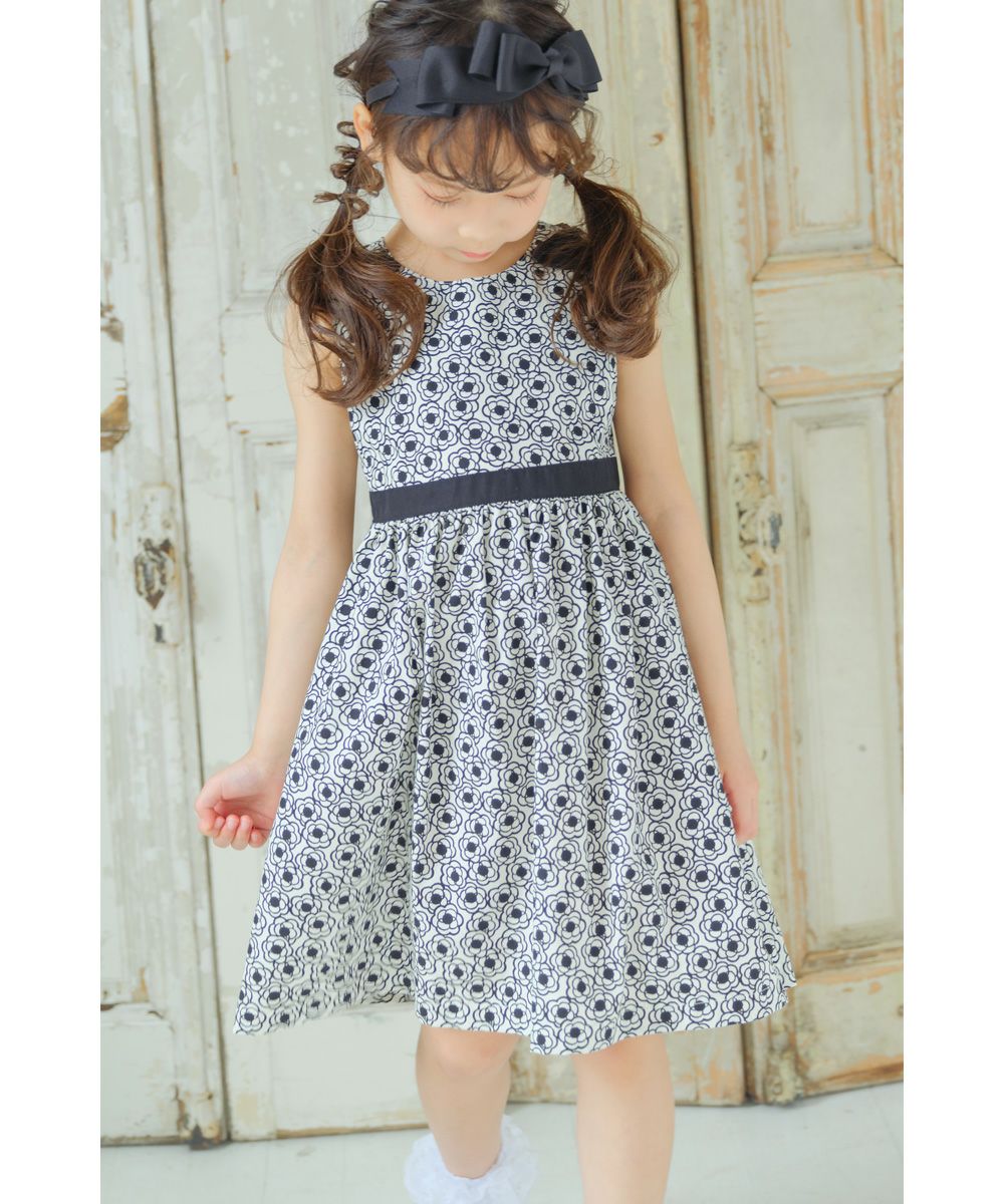 Made in Japan Floral pattern dress with ribbon White/Black model image up