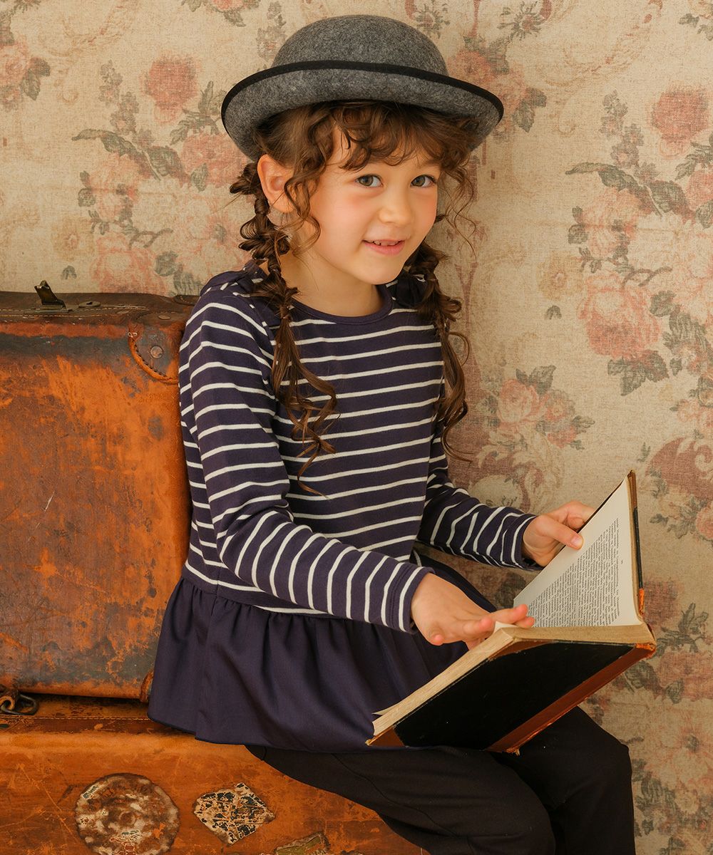 Frill T -shirt with border pattern ribbon Navy model image up