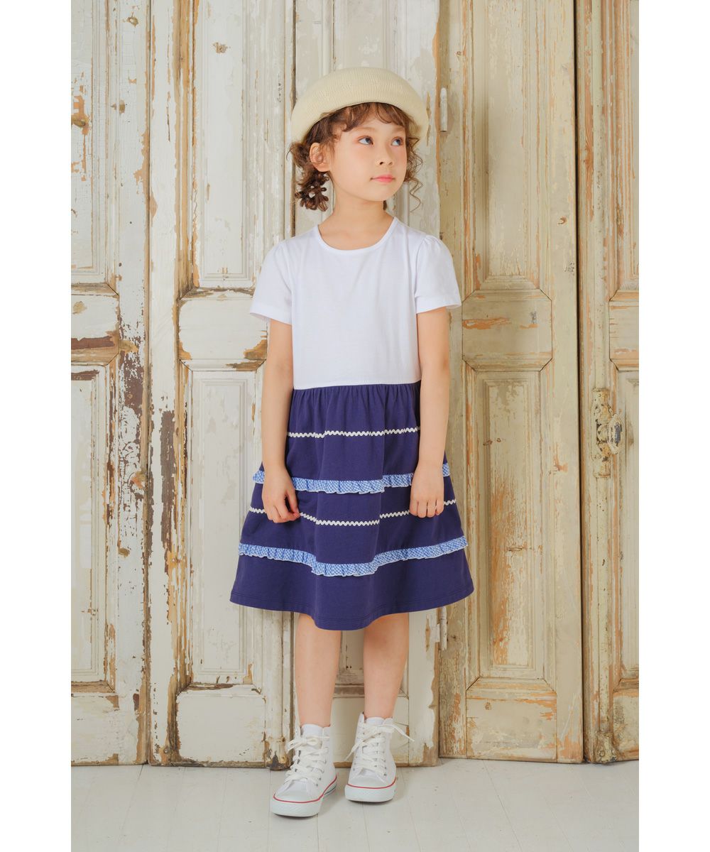 100 % cotton gathered dress with frill 2023ss2 Off White model image up