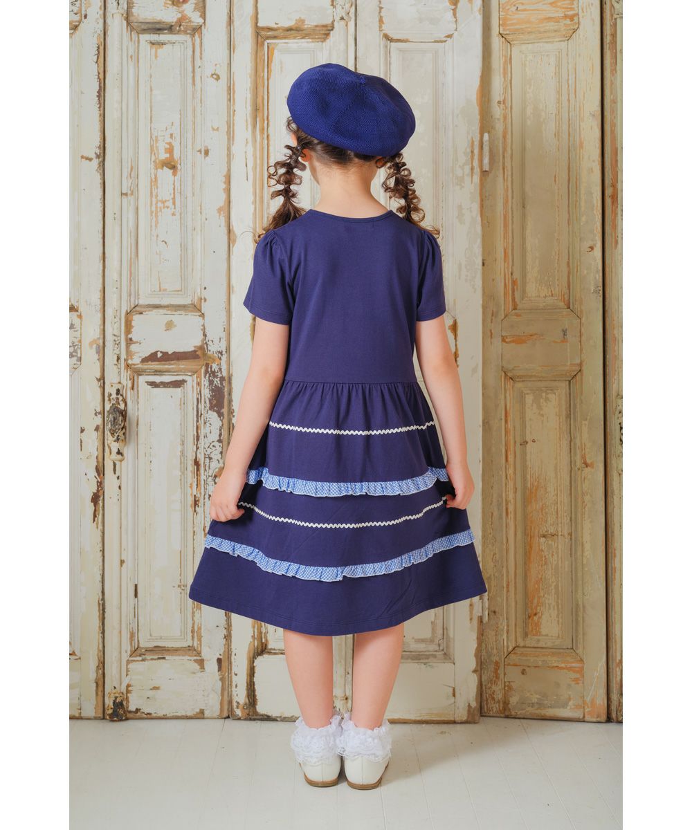 100 % cotton gathered dress with frill 2023ss2 Navy model image 3