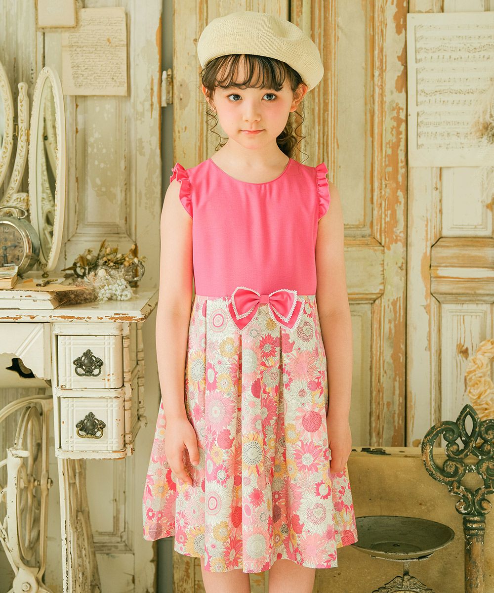 Made in Japan Liberty Print Used Floral Pattern Dress with Ribbon Dress Pink model image up