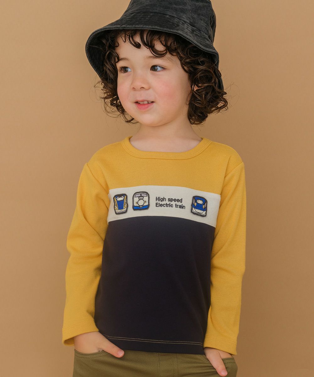 Train vehicle vehicle emblem three -color switching T -shirt Yellow model image up
