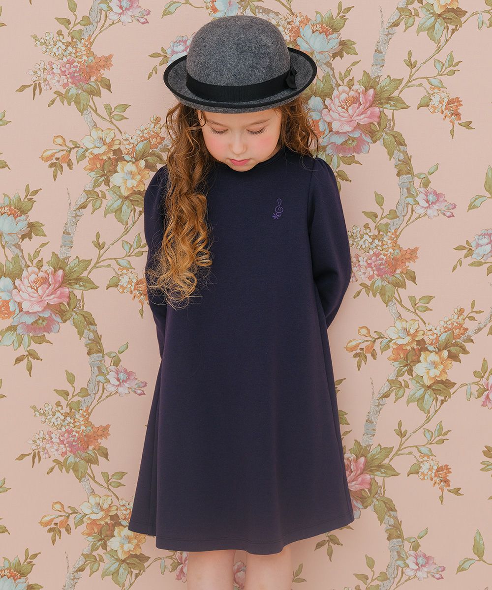 Flare dress with double knit note embroidery ribbon Navy model image up